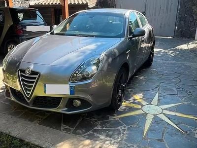Usata Alfa Romeo Giulietta Super 120 CV (88 kW) 2016 Grigio Utilitaria