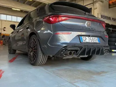 Usata Cupra Leon 150 CV (110 kW) 2024 Berlina