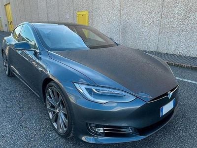 Usata Tesla Model S 231 kW (315 CV) 2021 Grigio Utilitaria