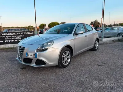 Usata Alfa Romeo Giulietta Progression 120 CV (88 kW) 2015 Grigio Utilitaria