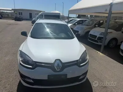 Usata Renault Mégane GrandTour 110 CV (80 kW) 2015 Bianco Station wagon