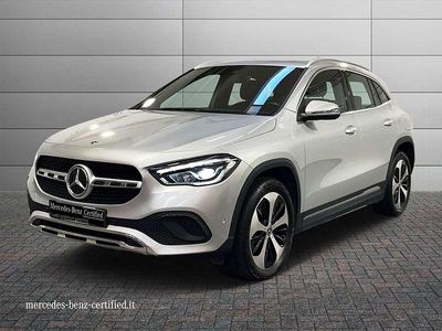 Grigio chiaro metallizzato Usata 2023 Mercedes GLA250 SUV | 34.500 € (Ottimo prezzo)