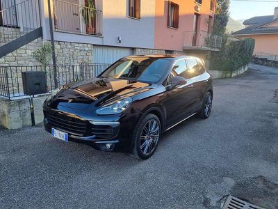 Usata Porsche Cayenne 250 CV (183 kW) 2016 Nero SUV