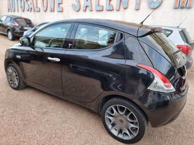 usata Lancia Ypsilon AUTOMATICA KM 85000