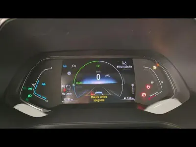 Usata Renault Captur Techno 145 CV (106 kW) 2023 Blu scuro SUV