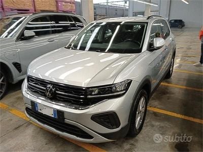 Usata VW T-Cross Life 116 CV (85 kW) 2024 Grigio SUV