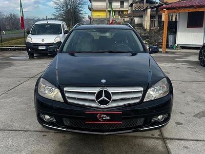 Usata Mercedes C220 Avantgarde 177 CV (130 kW) 2009 Nero Berlina
