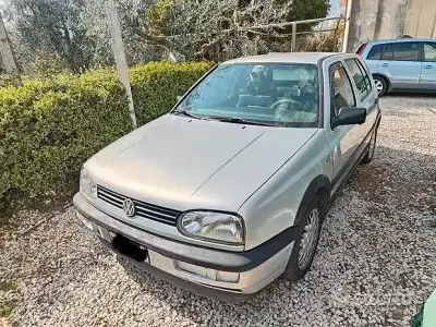 Usata VW Golf III GT 90 CV (66 kW) 1997 Grigio Berlina
