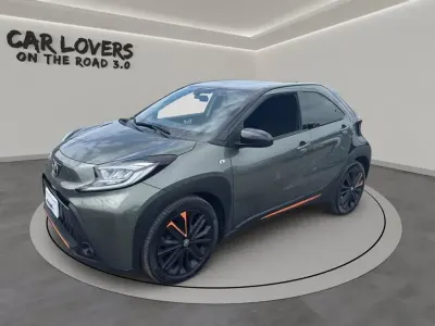 Usata Toyota Aygo X Limited 72 CV (52 kW) 2022 Knf grigio SUV