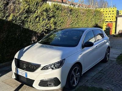 Usata Peugeot 308 GT-line 131 CV (96 kW) 2019 Berlina