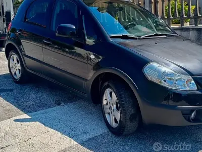 Usata Fiat Sedici 120 CV (88 kW) 2007 Nero SUV
