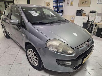 Usata Fiat Punto Evo Dynamic 69 CV (50 kW) 2011 Grigio Utilitaria