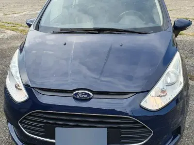 Usata Ford B-MAX 90 CV (66 kW) 2016 Bluazzurro Monovolume