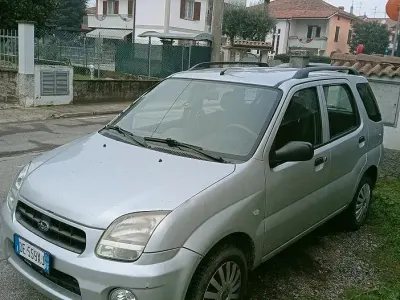 Usata Subaru Justy 94 CV (69 kW) 2008 Grigio Utilitaria