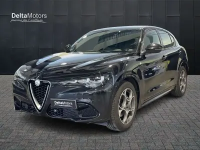 Usata Alfa Romeo Stelvio Ti 160 CV (117 kW) 2023 Nero metallizzato SUV