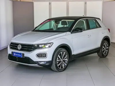 Usata VW T-Roc Style 116 CV (85 kW) 2019 White silver metallizzato nero SUV