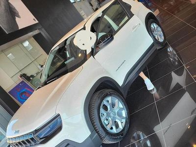 Usata Jeep Avenger Altitude 101 CV (74 kW) 2024 Bianco SUV