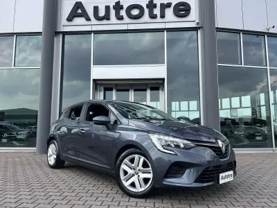 Usata Renault Clio V Business 90 CV (66 kW) 2022 Grigio Berlina