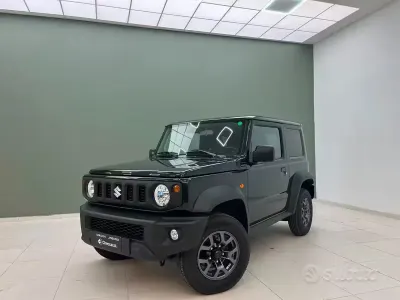 Nuova Suzuki Jimny 102 CV (75 kW) 2026 Nero SUV