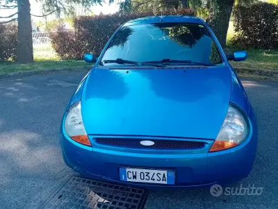 Usata Ford Ka 69 CV (50 kW) 2005 Blu Utilitaria