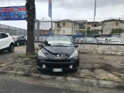 Usata Peugeot 207 Sport 73 CV (53 kW) 2009 Nero Berlina