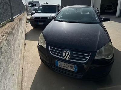 Usata VW Polo Sportline 101 CV (74 kW) 2007 Nero Utilitaria