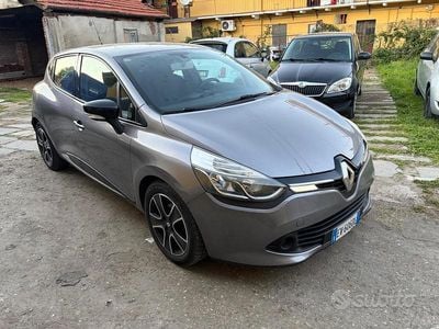 Usata Renault Clio IV 75 CV (55 kW) 2014 Grigio Berlina
