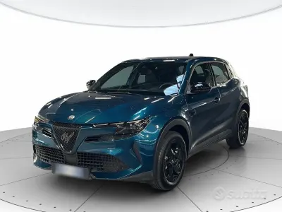 Usata Alfa Romeo GT Junior 136 CV (100 kW) 2025 Blu SUV