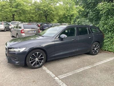 Usata Volvo V60 Business Edition 150 CV (110 kW) 2019 Station wagon