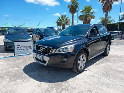 Usata Volvo XC60 Kinetic 163 CV (119 kW) 2010 Nero SUV