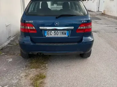 Usata Mercedes B180
