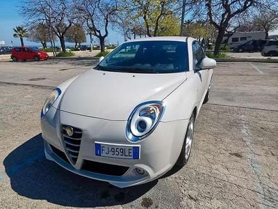 Usata Alfa Romeo MiTo Progression 79 CV (58 kW) 2009 Rosso Utilitaria