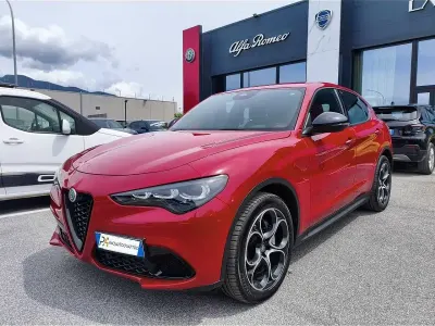Usata Alfa Romeo Stelvio Sprint 210 CV (154 kW) 2024 Rosso SUV