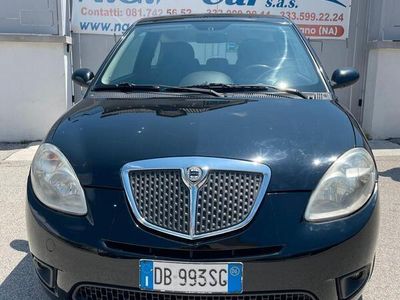 usata Lancia Ypsilon 1.2 Oro Giallo