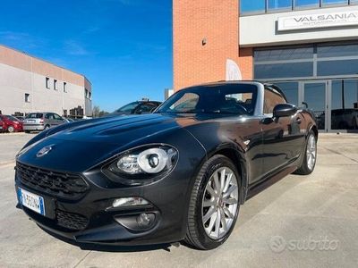 Fiat 124 Spider