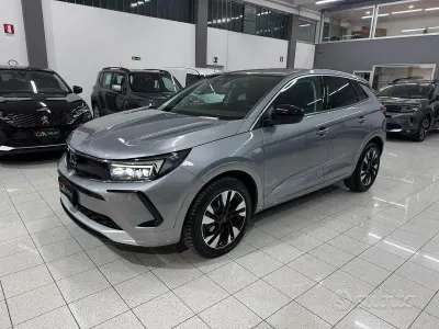 Brugt Opel Grandland X Elegance 131 HK (96 kW) 2023 Grå SUV