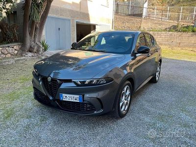 Usata Alfa Romeo Tonale Super 131 CV (96 kW) 2023 Grigio SUV