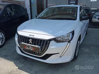 Usata Peugeot 208 Active 75 CV (55 kW) 2022 Bianco Utilitaria