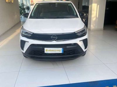 Usata Opel Crossland Elegance 110 CV (80 kW) 2023 Bianco metallizzato SUV