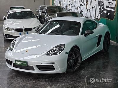 Porsche 718 Cayman