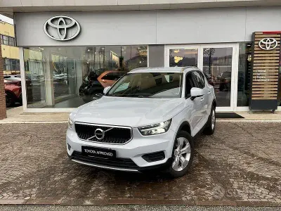 Usata Volvo XC40 Business Edition 163 CV (119 kW) 2019 Grigio SUV