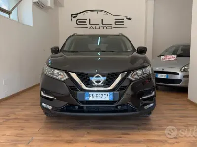 Usata Nissan Qashqai N-Connecta 110 CV (80 kW) 2018 Nero SUV