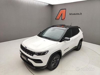 Usata Jeep Compass 190 CV (139 kW) 2021 Alpine white / tetto nero SUV