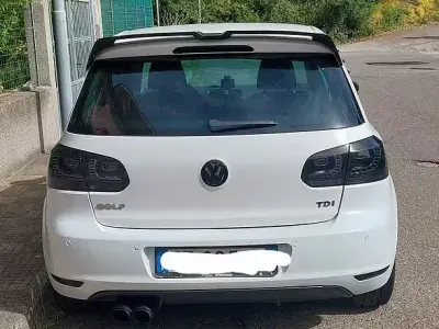 Usata VW Golf VI 105 CV (77 kW) 2010 Bianco Utilitaria