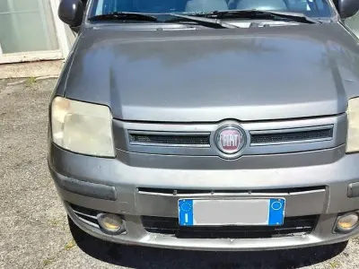 Usata Fiat Panda Emotion 69 CV (50 kW) 2010 Grigio Utilitaria