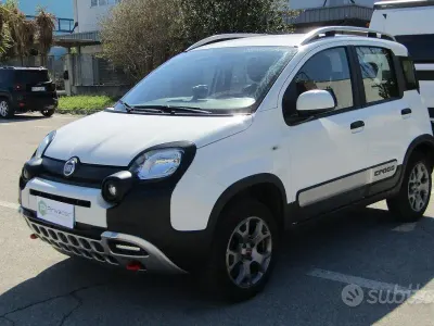 Usata Fiat Panda Cross Cross 85 CV (62 kW) 2020 Bianco Utilitaria
