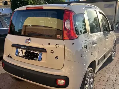Usata Fiat Panda Lounge 85 CV (62 kW) 2016 Utilitaria