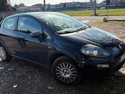 Usata Fiat Grande Punto 77 CV (56 kW) 2014 Blu Utilitaria