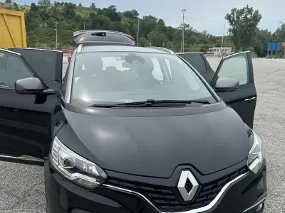 Usata Renault Grand Scénic IV 110 CV (80 kW) 2018 Nero Monovolume