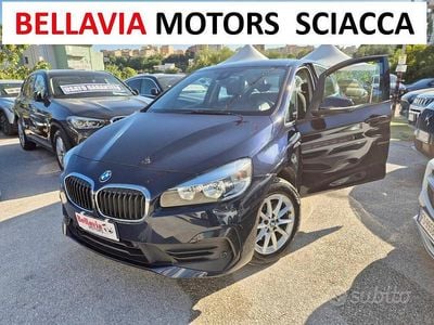 Usata BMW 216 Active Tourer Advantage 116 CV (85 kW) 2020 Blu Monovolume
